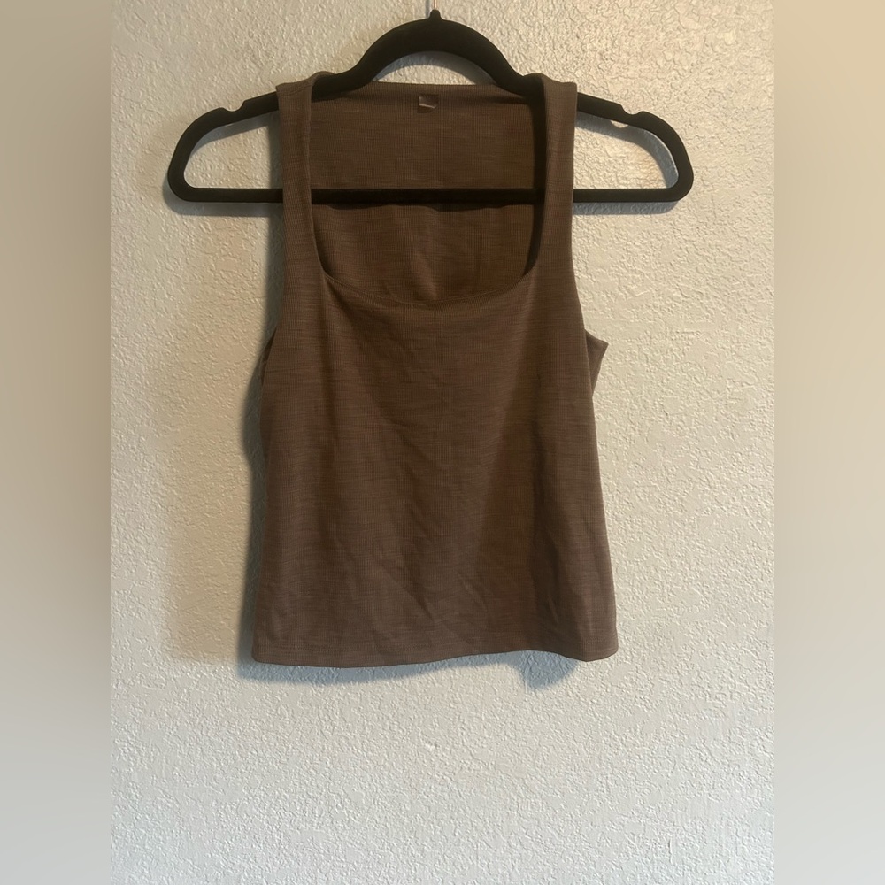 Beyond yoga brown sqaure neck ribbed tank - Picture 2 of 6